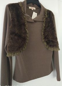 Betty's Pullover Long Sleeves Top